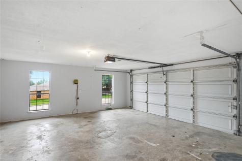 1905 Wedgewood Drive Grand Prairie TX 75050