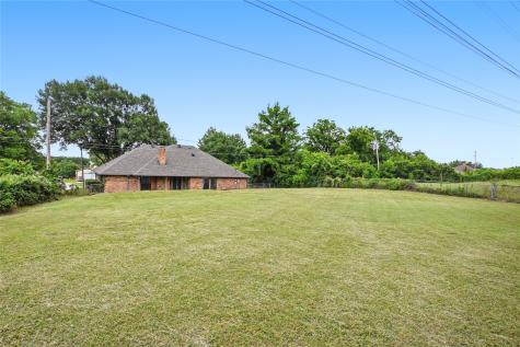 1905 Wedgewood Drive Grand Prairie TX 75050