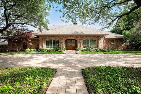 7702 Pennyburn Drive Dallas TX 75248