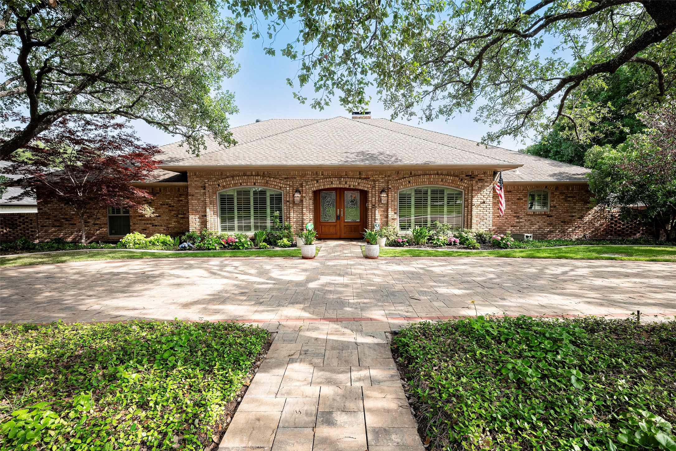 7702 Pennyburn Drive Dallas TX 75248