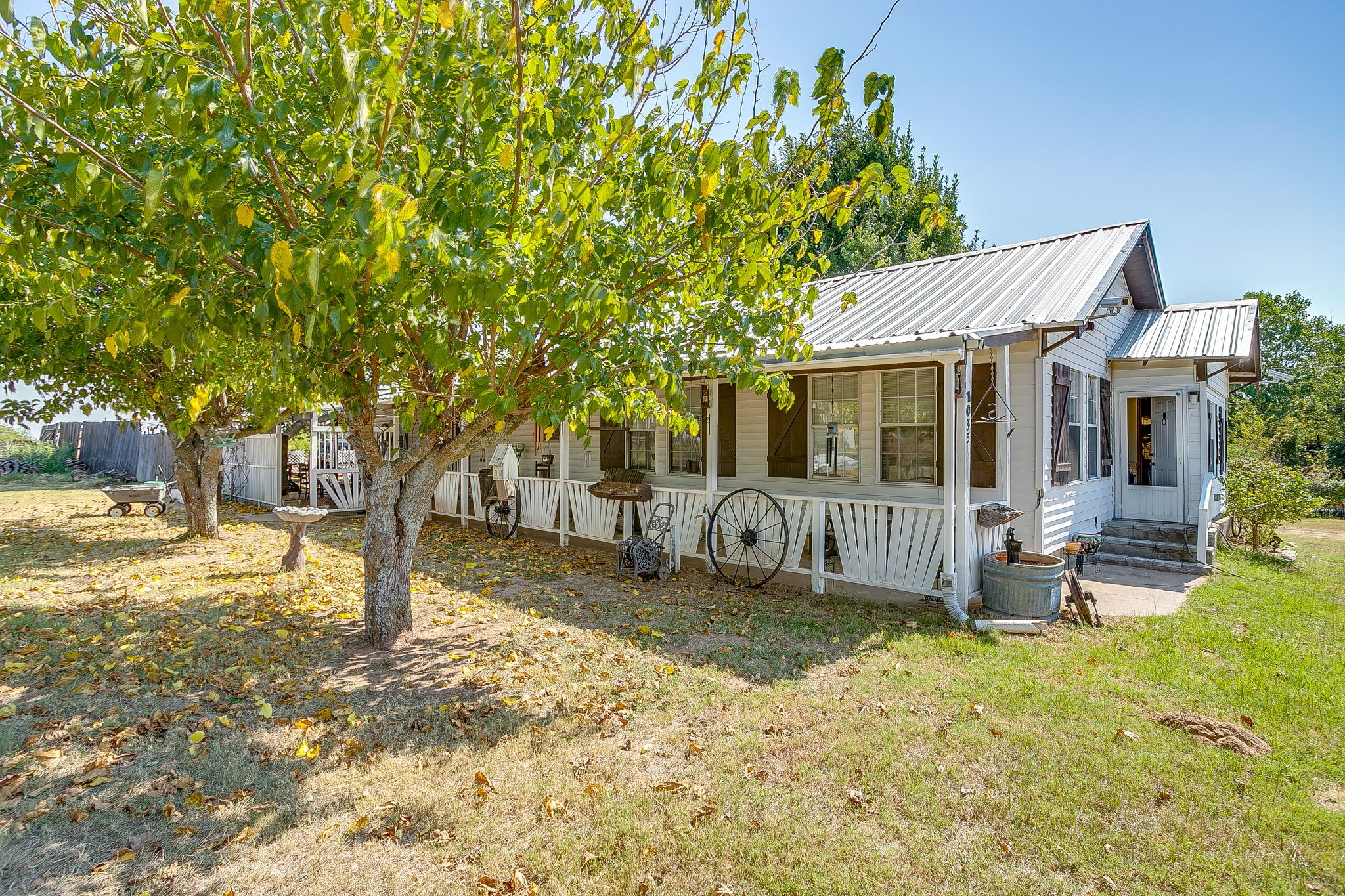 1035 Summit Drive Springtown TX 76082