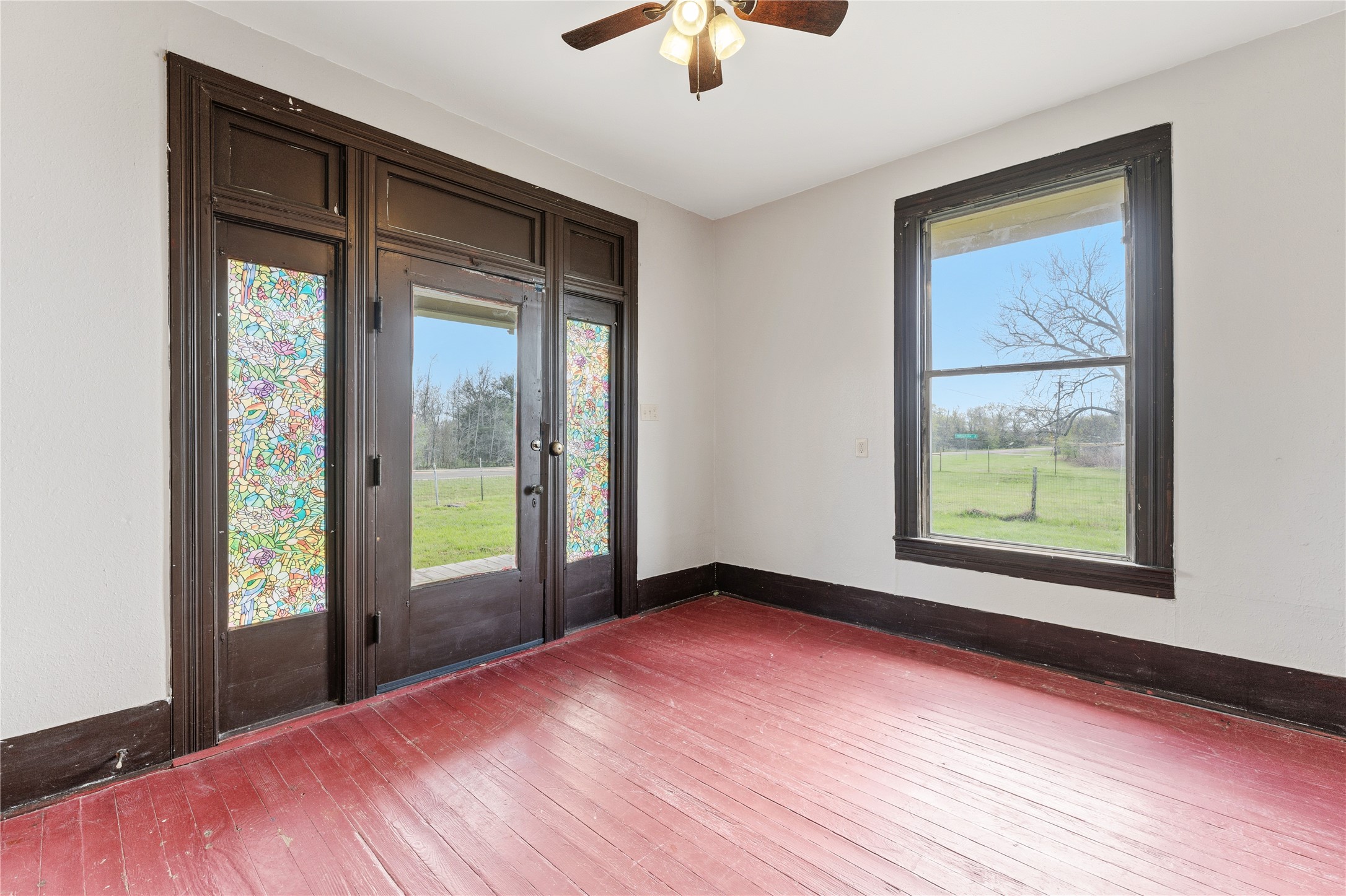 119 County Road 3007 Lott TX 76656