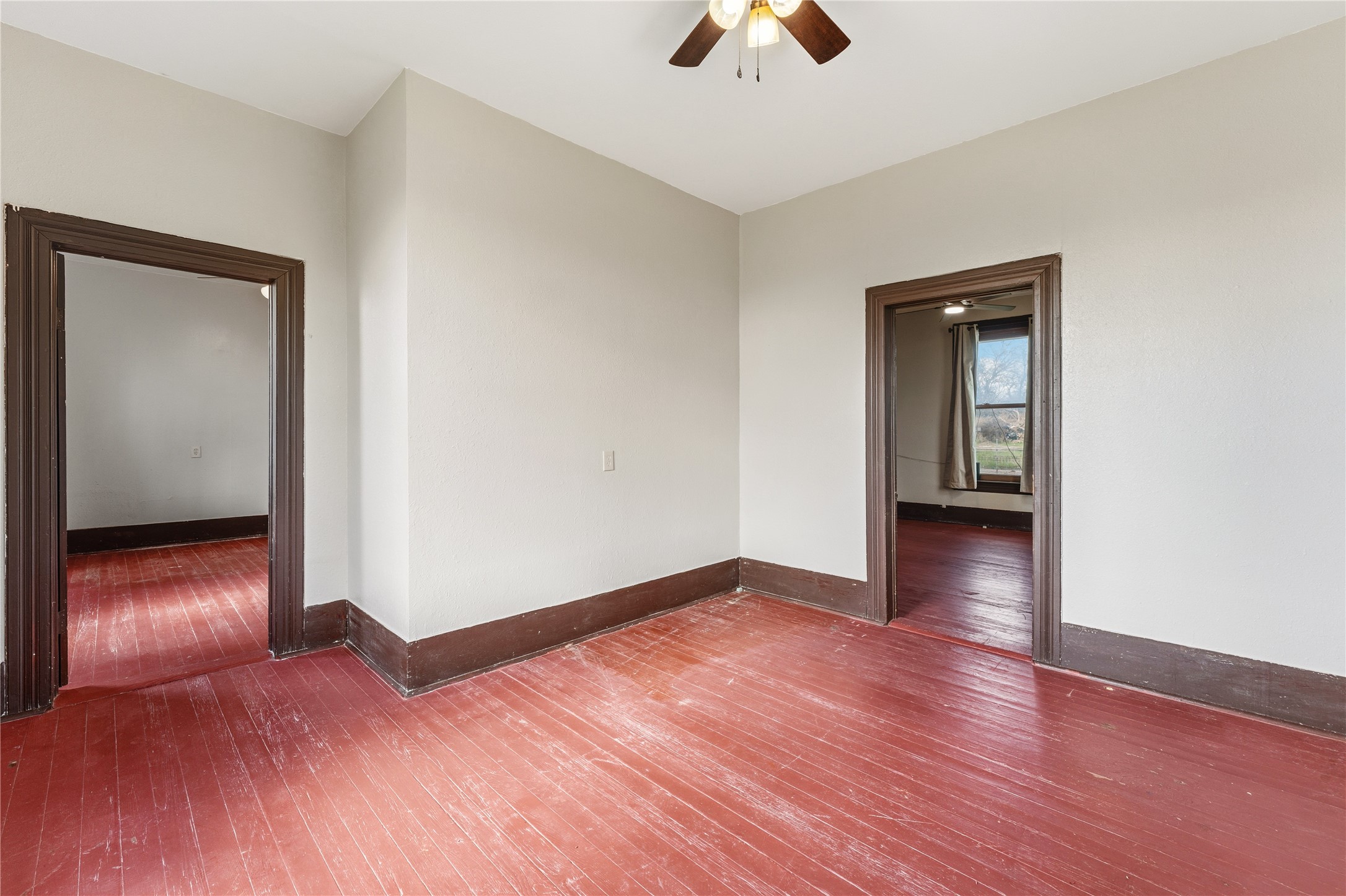 119 County Road 3007 Lott TX 76656