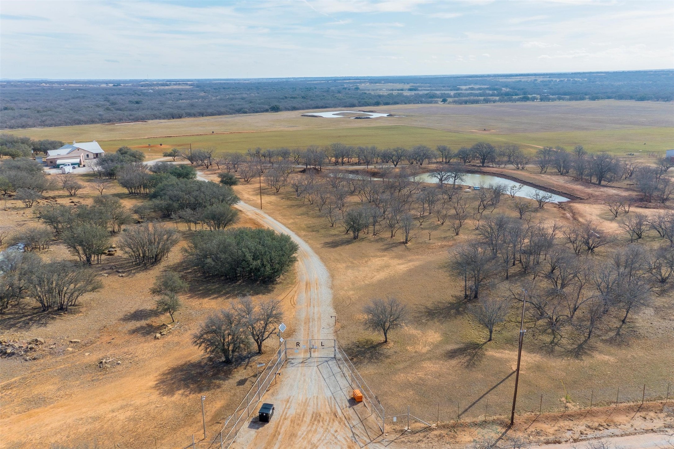 601 County Road 352 Carbon TX 76435