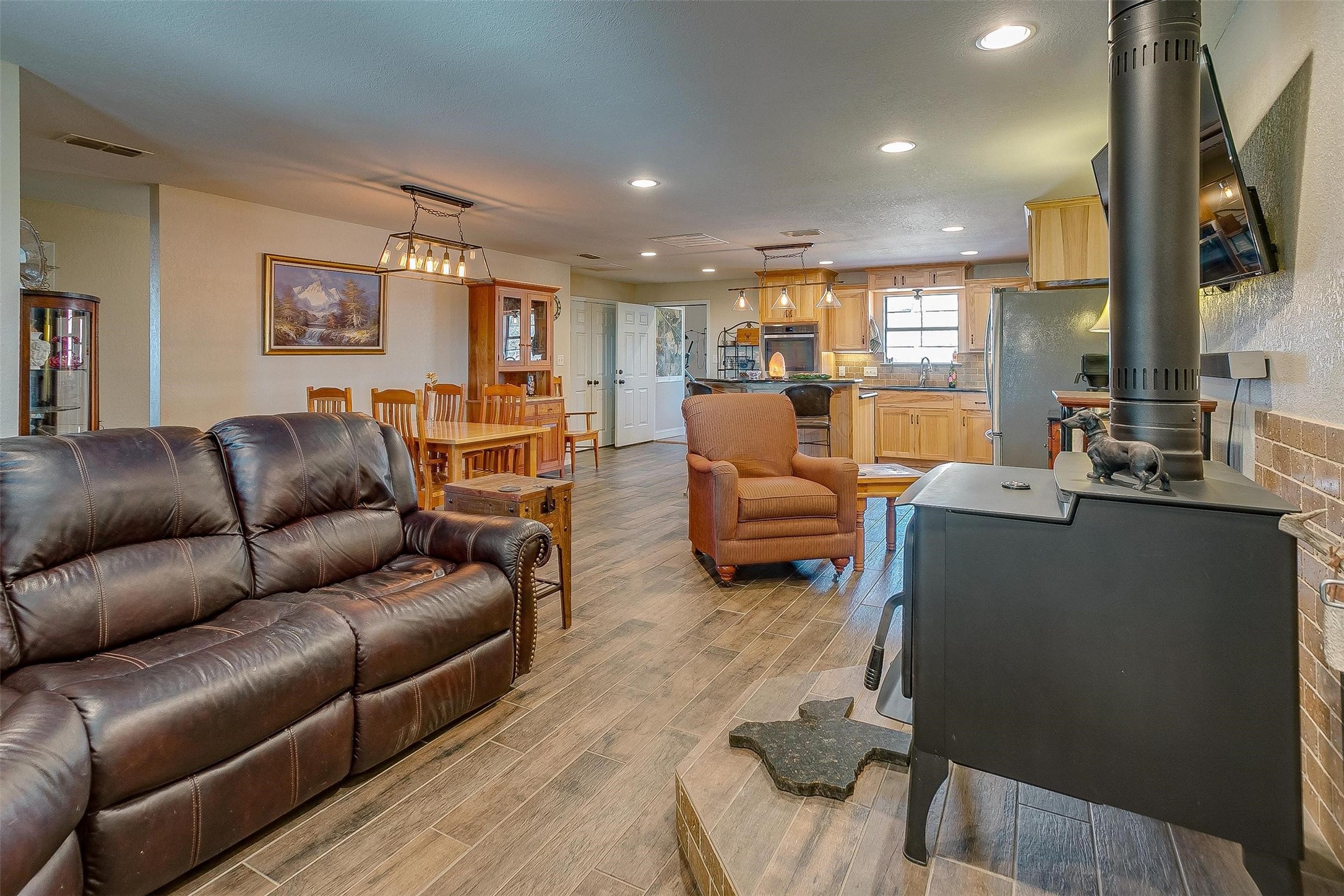 601 County Road 352 Carbon TX 76435