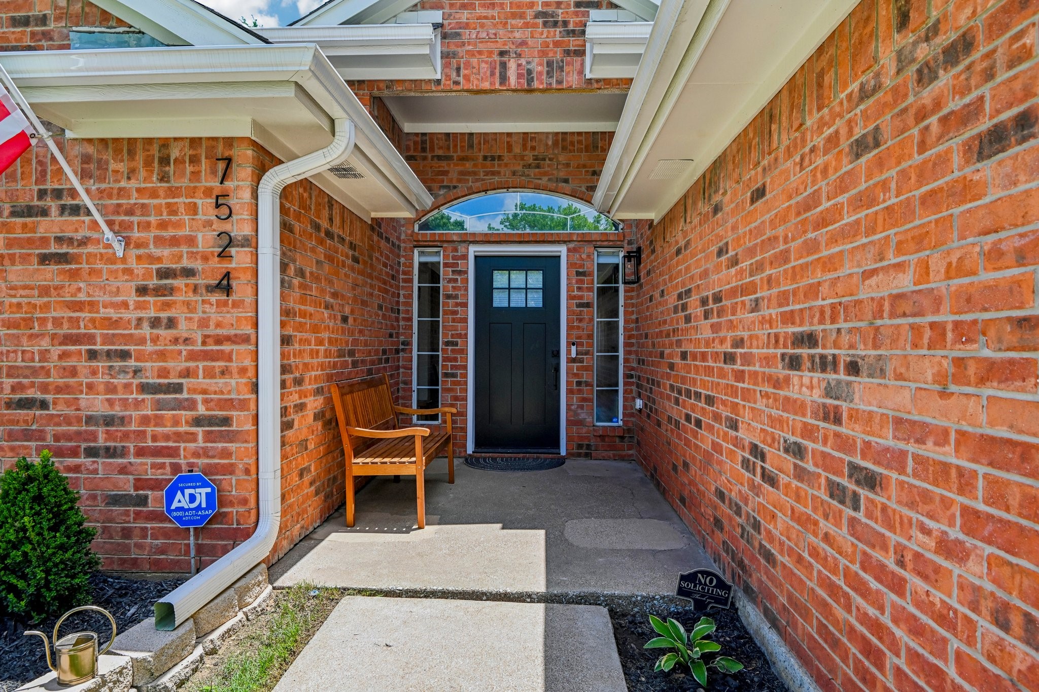 7524 Brentwood Court North Richland Hills TX 76182