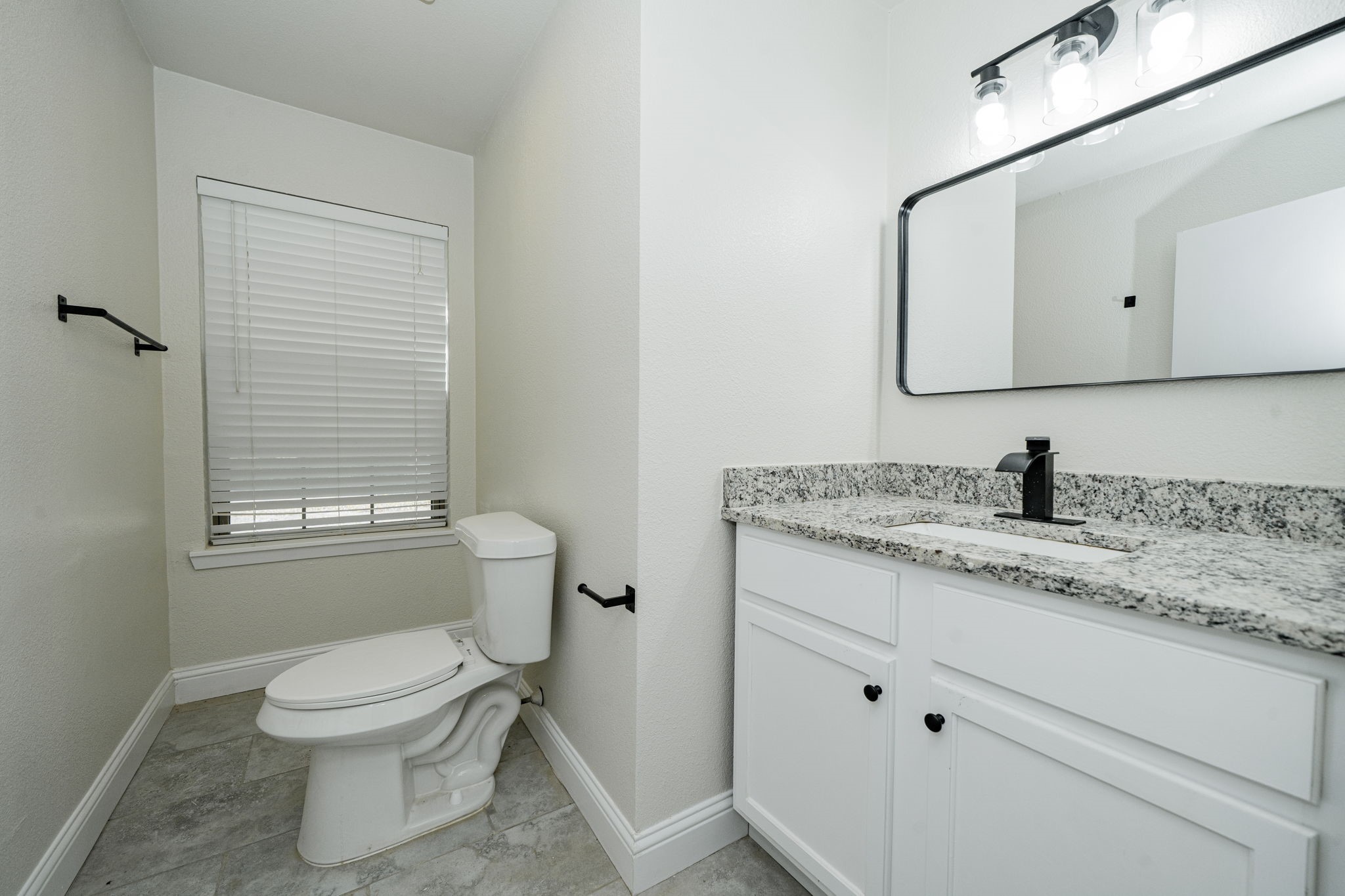 805 9th Street Grand Prairie TX 75050