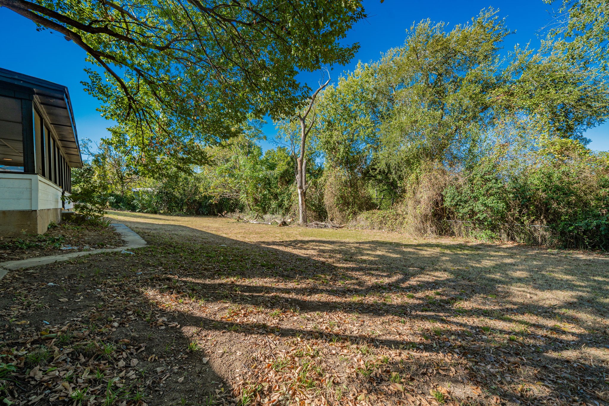 805 9th Street Grand Prairie TX 75050