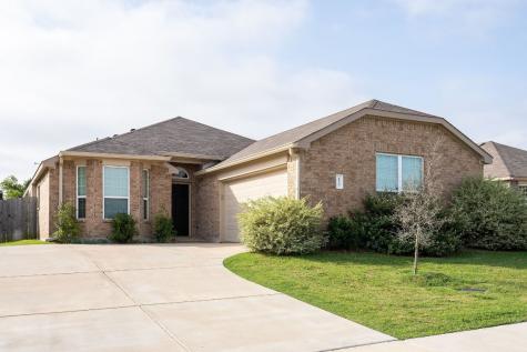 273 Christian Road Ennis TX 75119