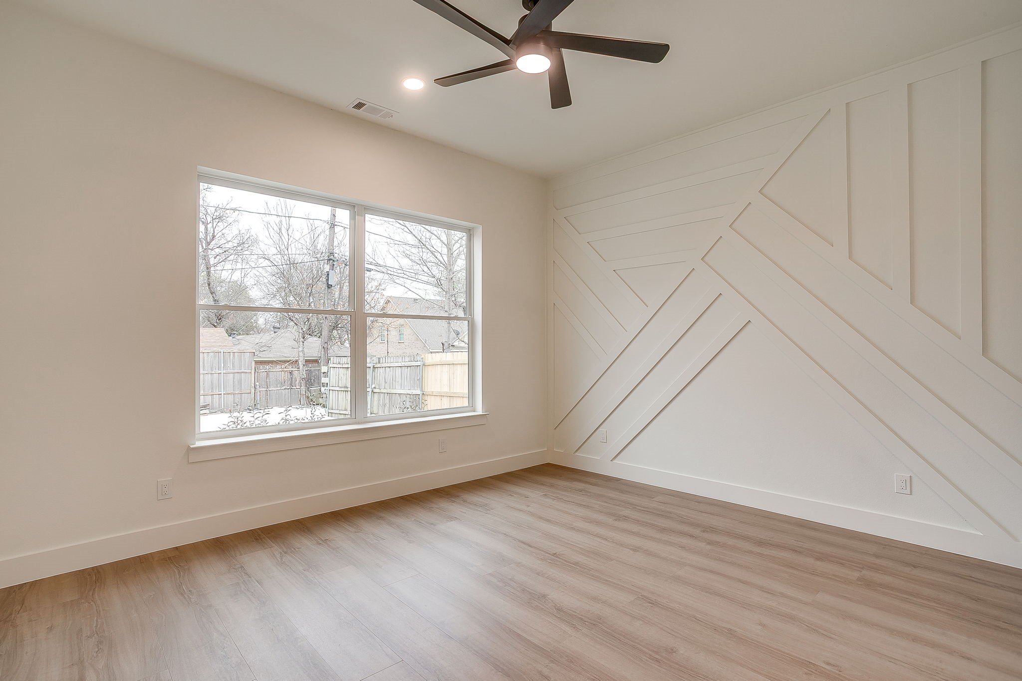 2705 Gordon Avenue Fort Worth TX 76110