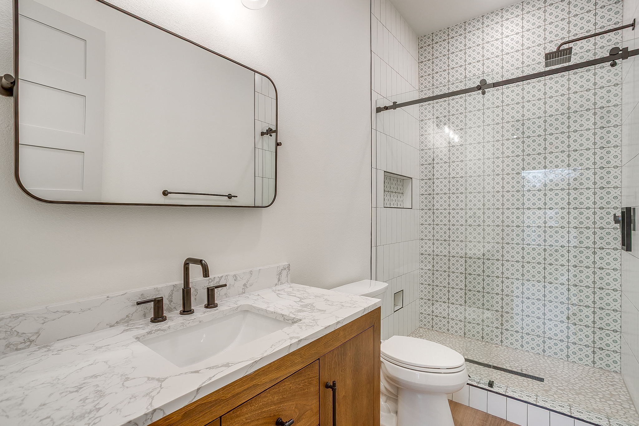 2705 Gordon Avenue Fort Worth TX 76110