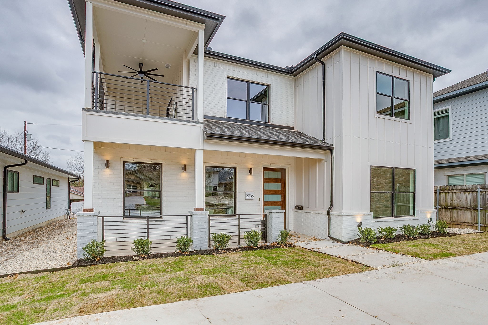 2705 Gordon Avenue Fort Worth TX 76110