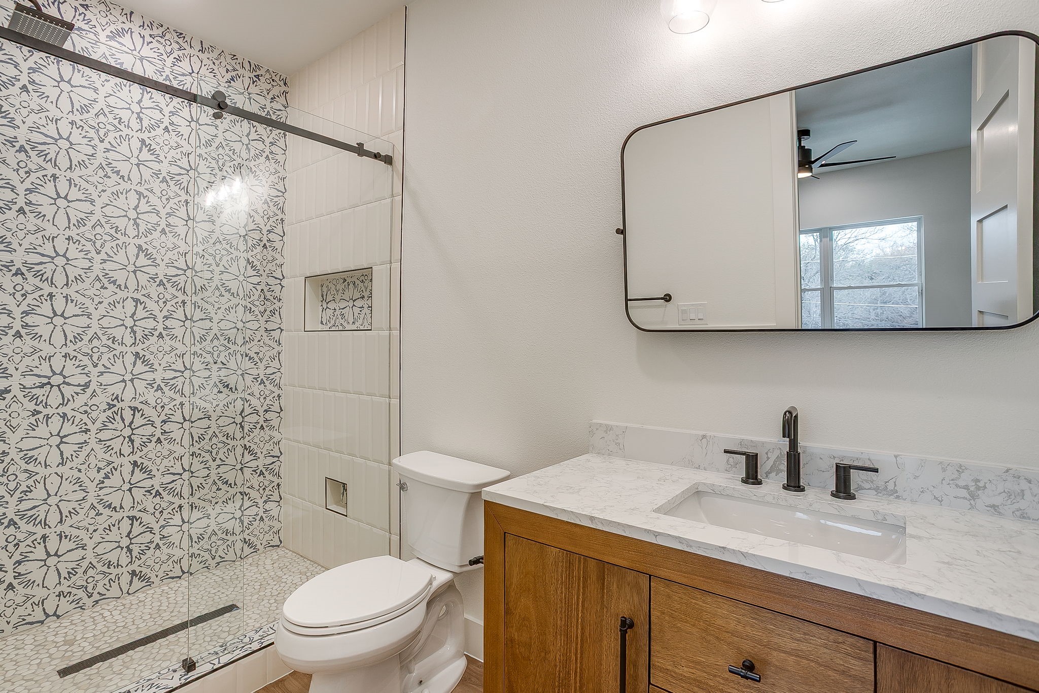 2705 Gordon Avenue Fort Worth TX 76110
