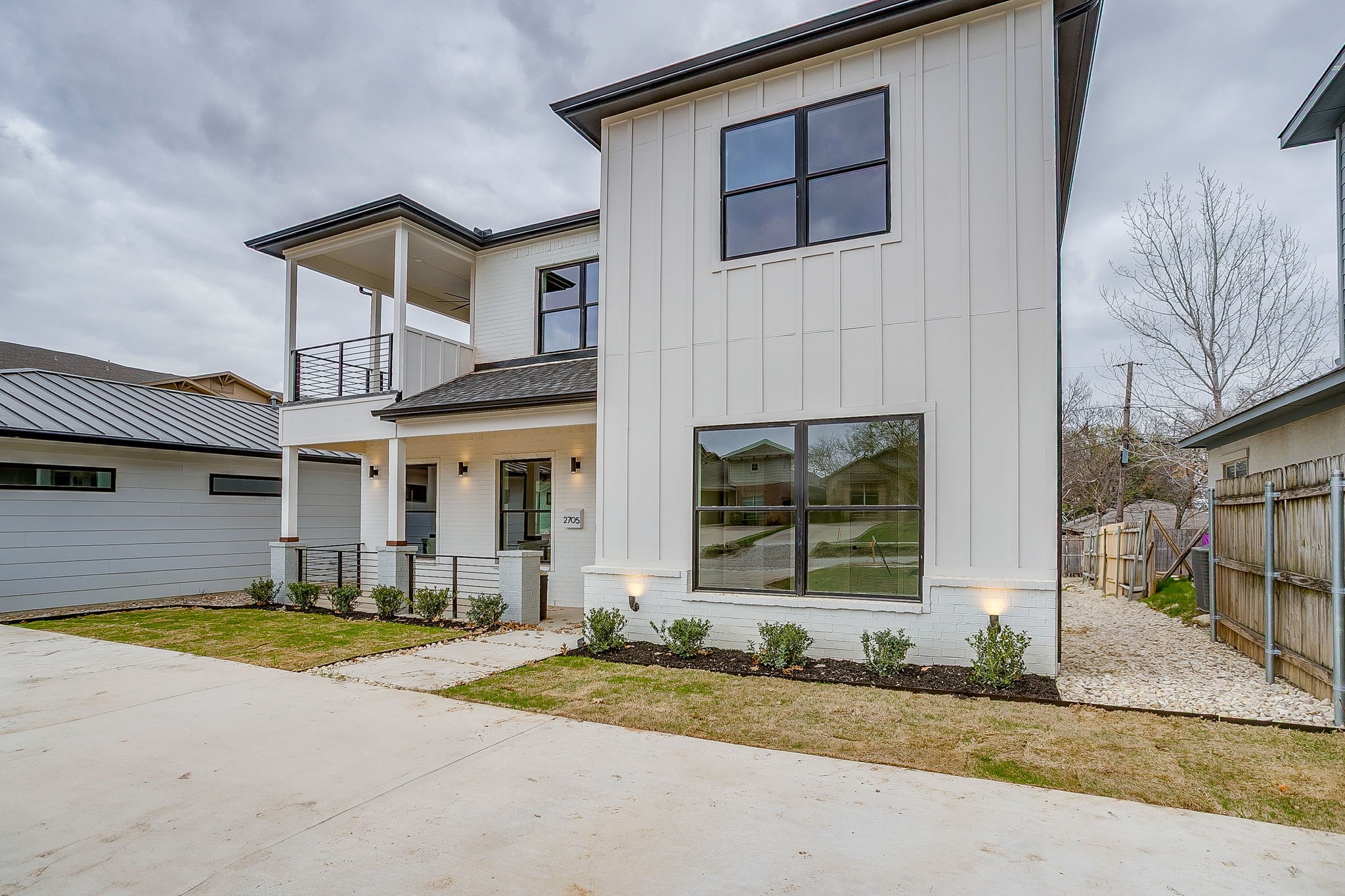 2705 Gordon Avenue Fort Worth TX 76110