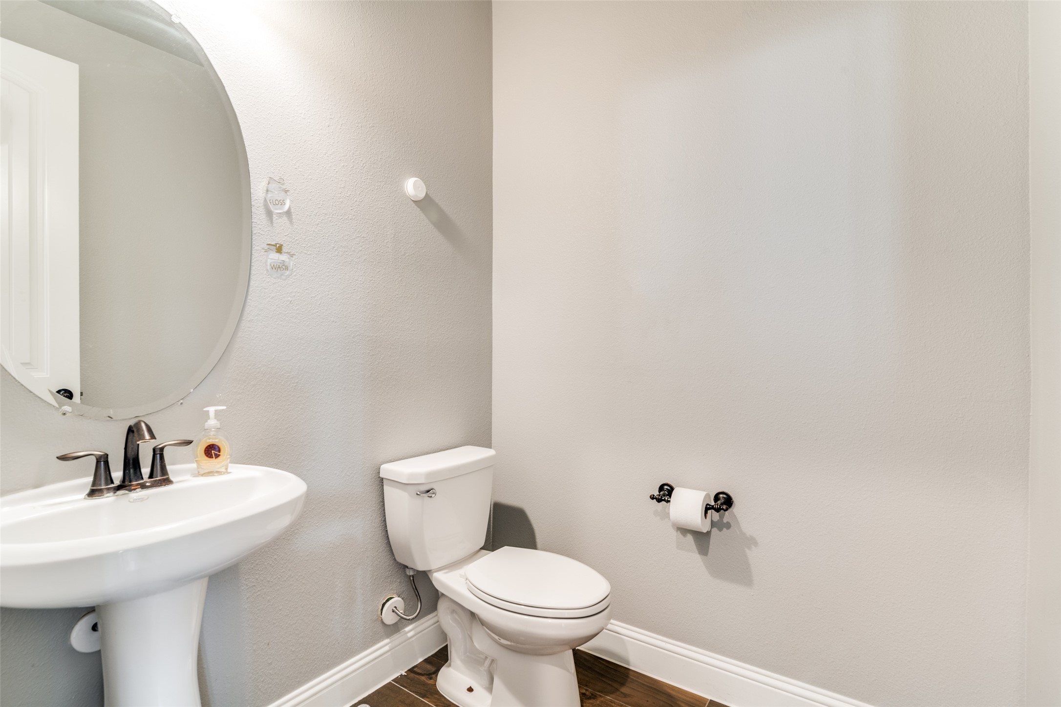 9615 Edgeway Circle Rowlett TX 75089