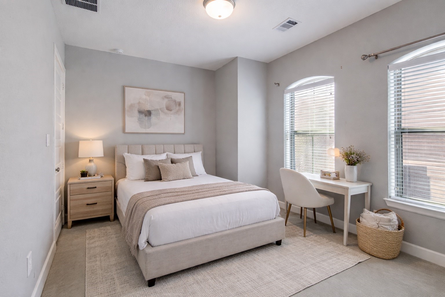 1348 Arch Place Dallas TX 75215
