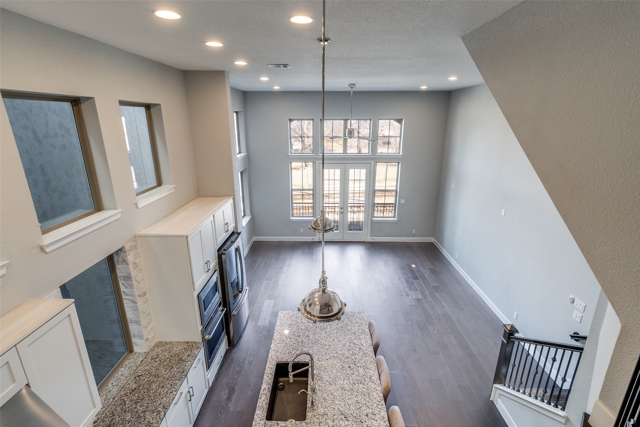 1348 Arch Place Dallas TX 75215