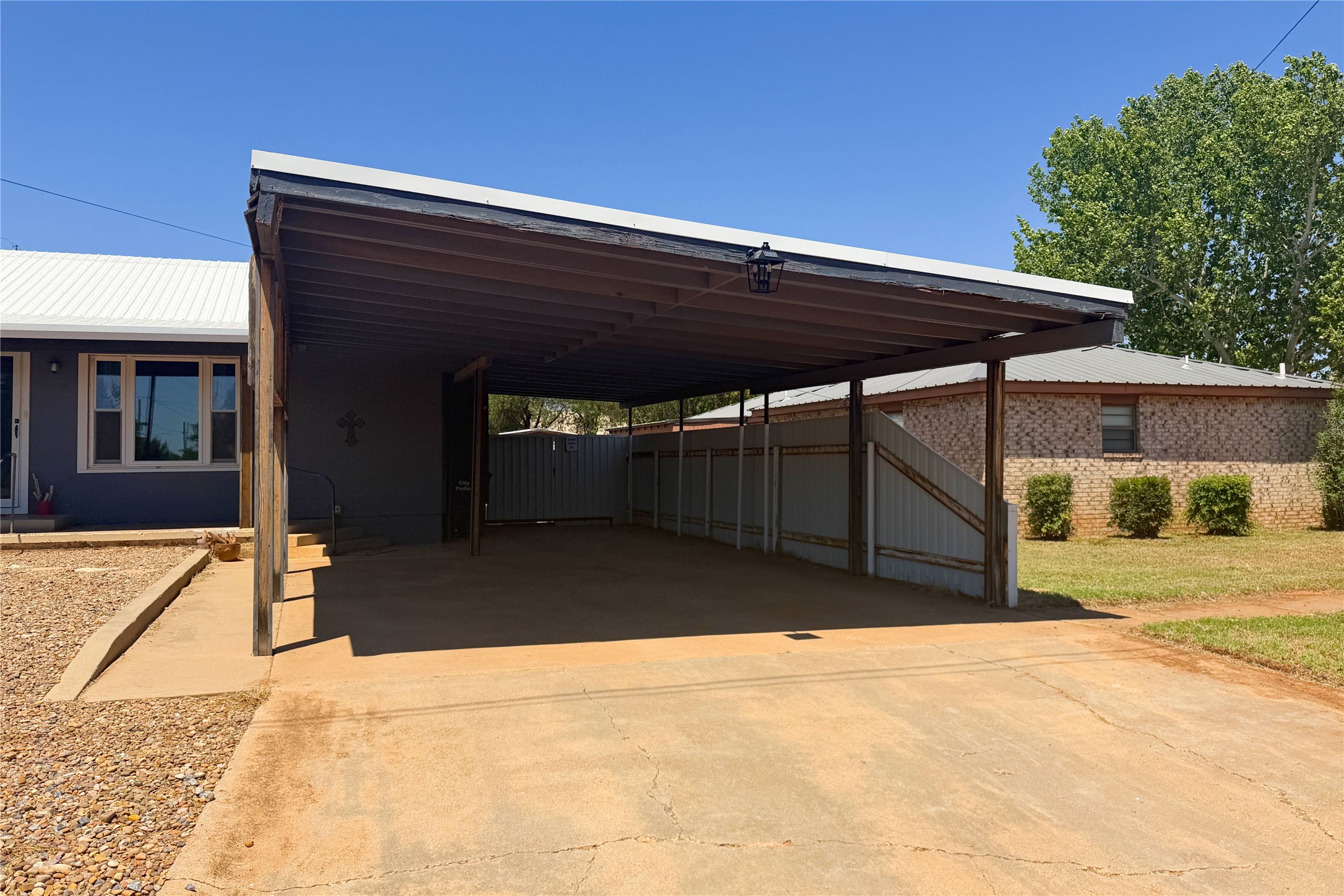 1606 Richards Street Paducah TX 79248