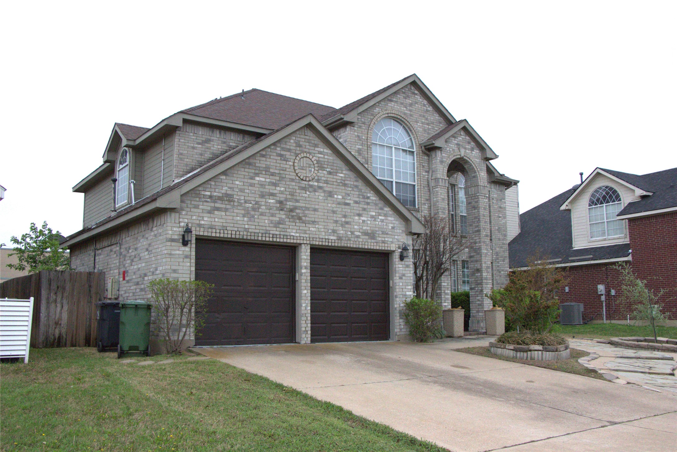620 E Lynn Creek Drive Arlington TX 76002