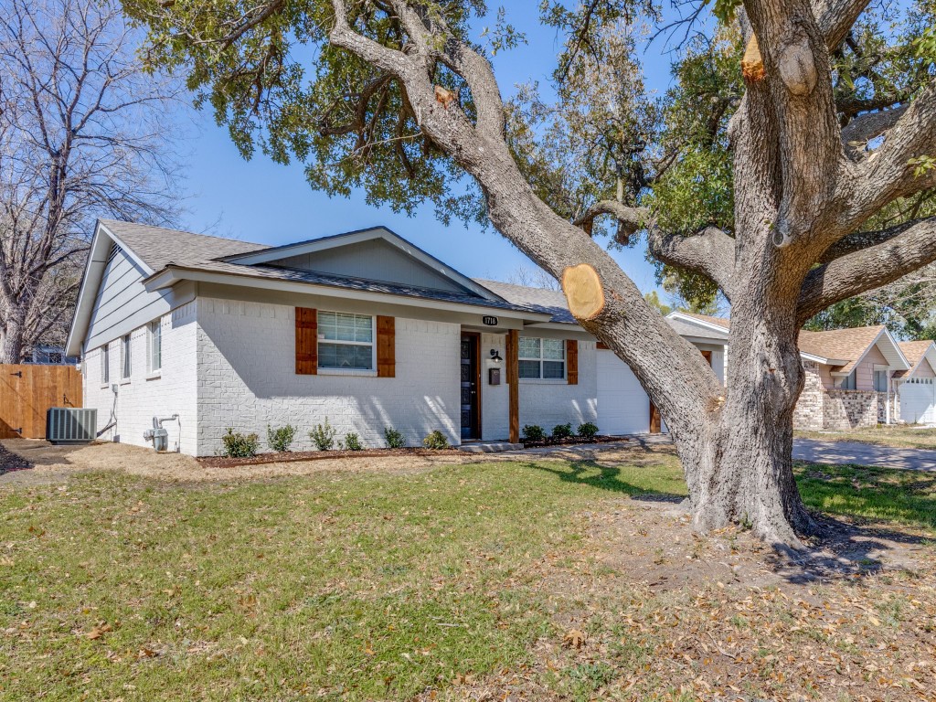 1718 Santa Cruz Court Grand Prairie TX 75051