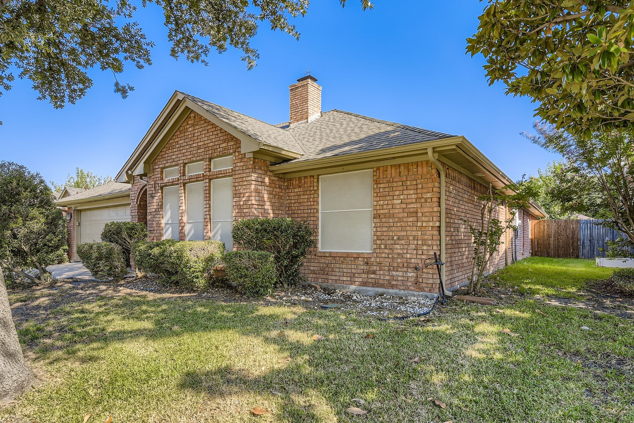 6601 Sunny Hill Drive Watauga TX 76148
