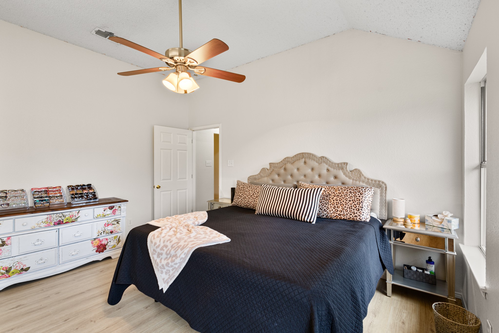 101 Saint James Court Rhome TX 76078