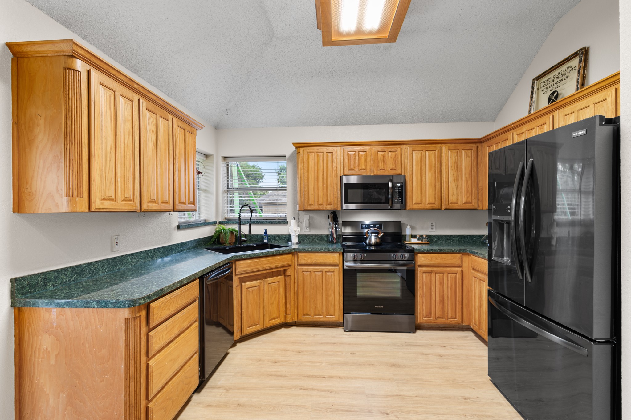 101 Saint James Court Rhome TX 76078