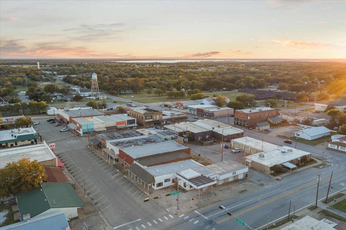 321 County Road 1630 Clifton TX 76634