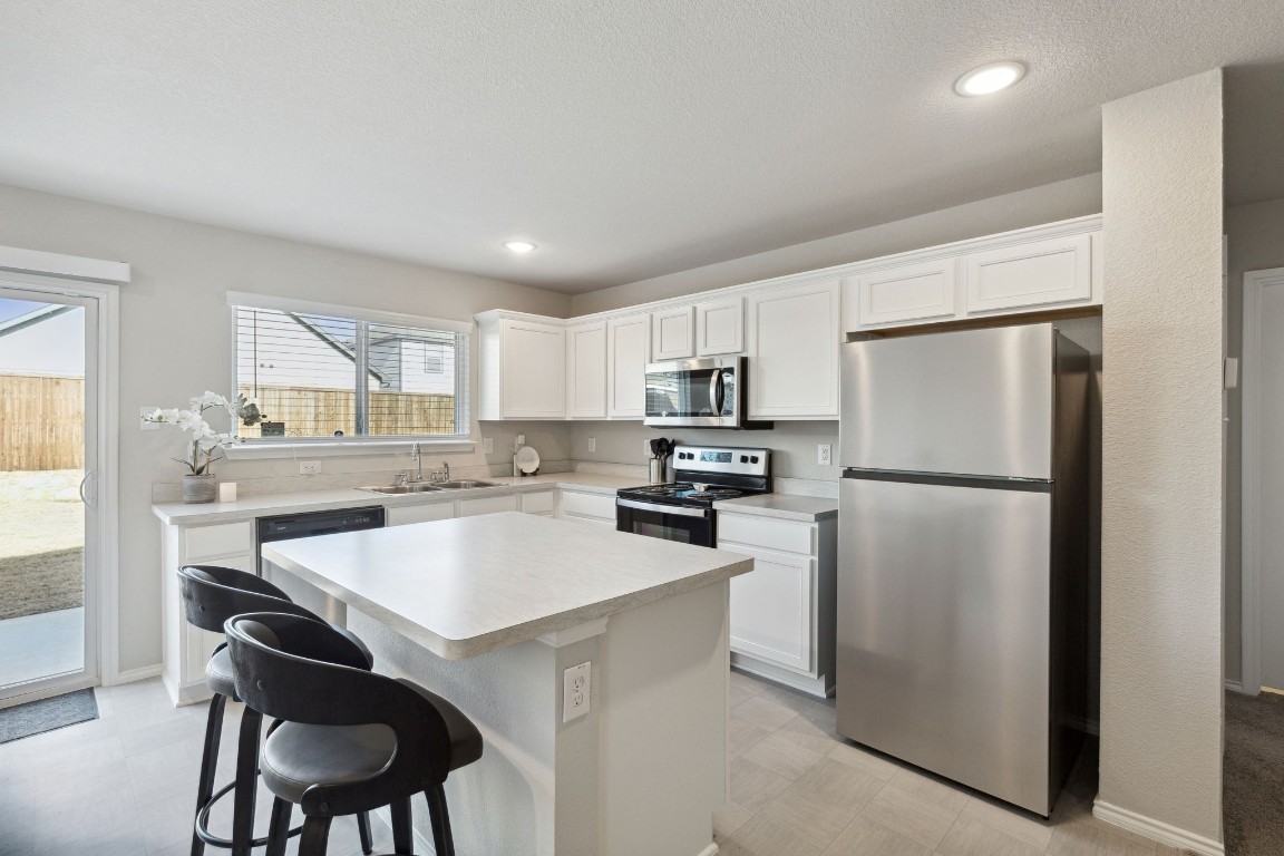102 Clear Creek Lane Terrell TX 75160