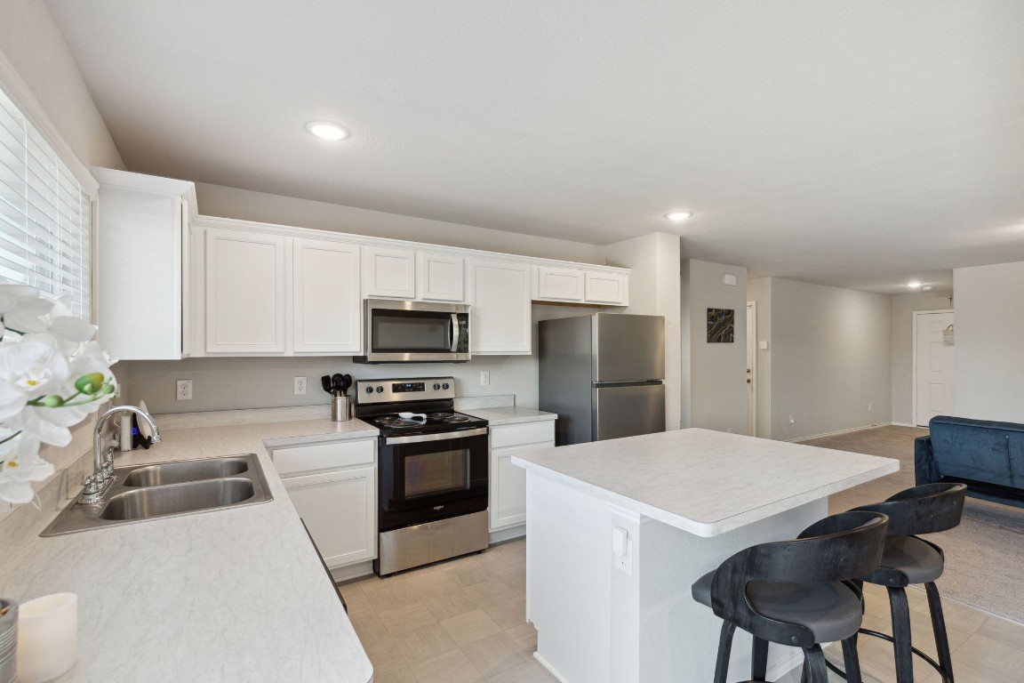 102 Clear Creek Lane Terrell TX 75160
