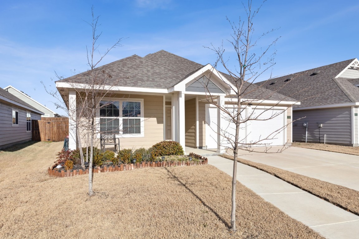 102 Clear Creek Lane Terrell TX 75160