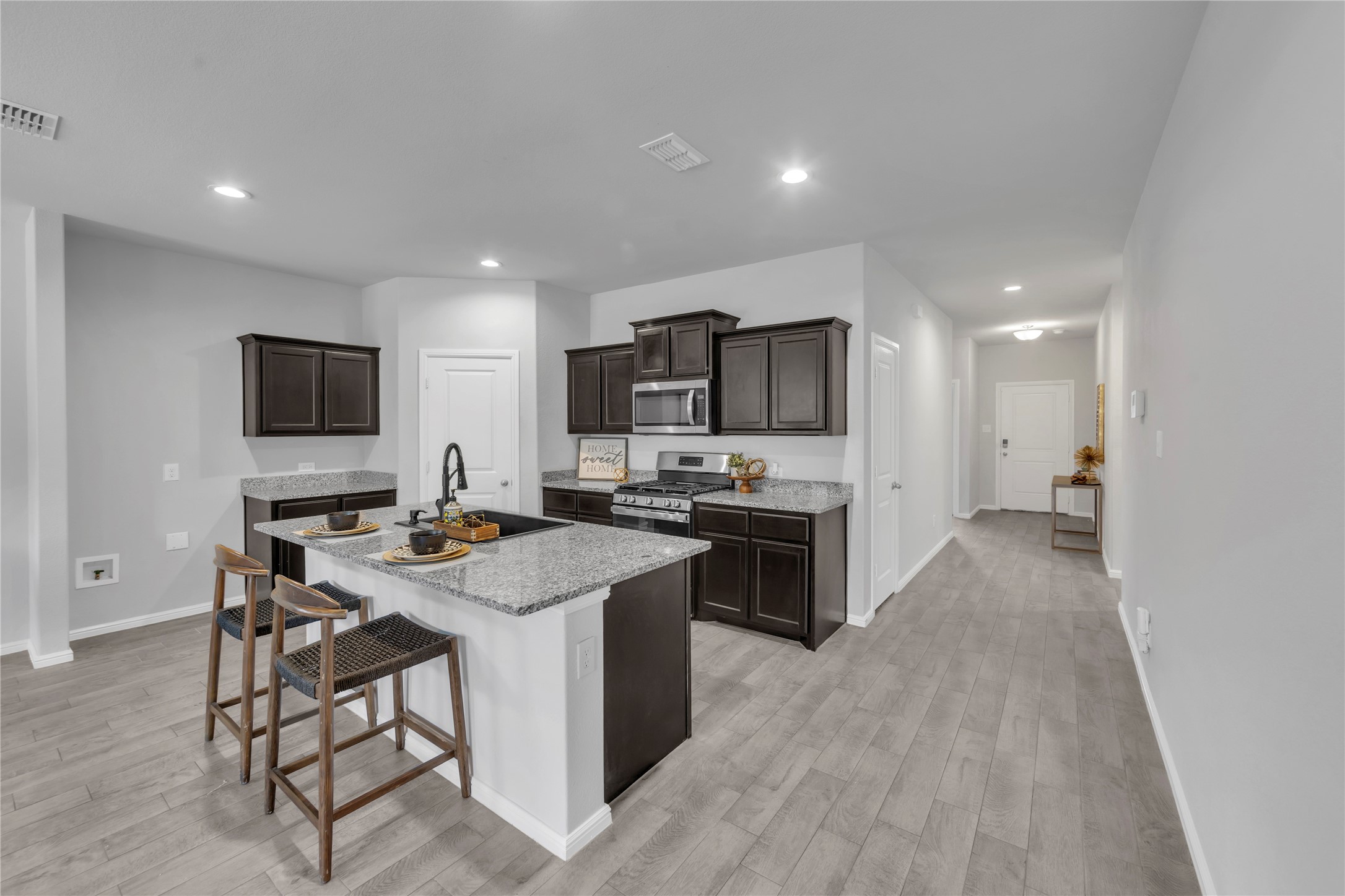9705 Olanta Trail Fort Worth TX 76108