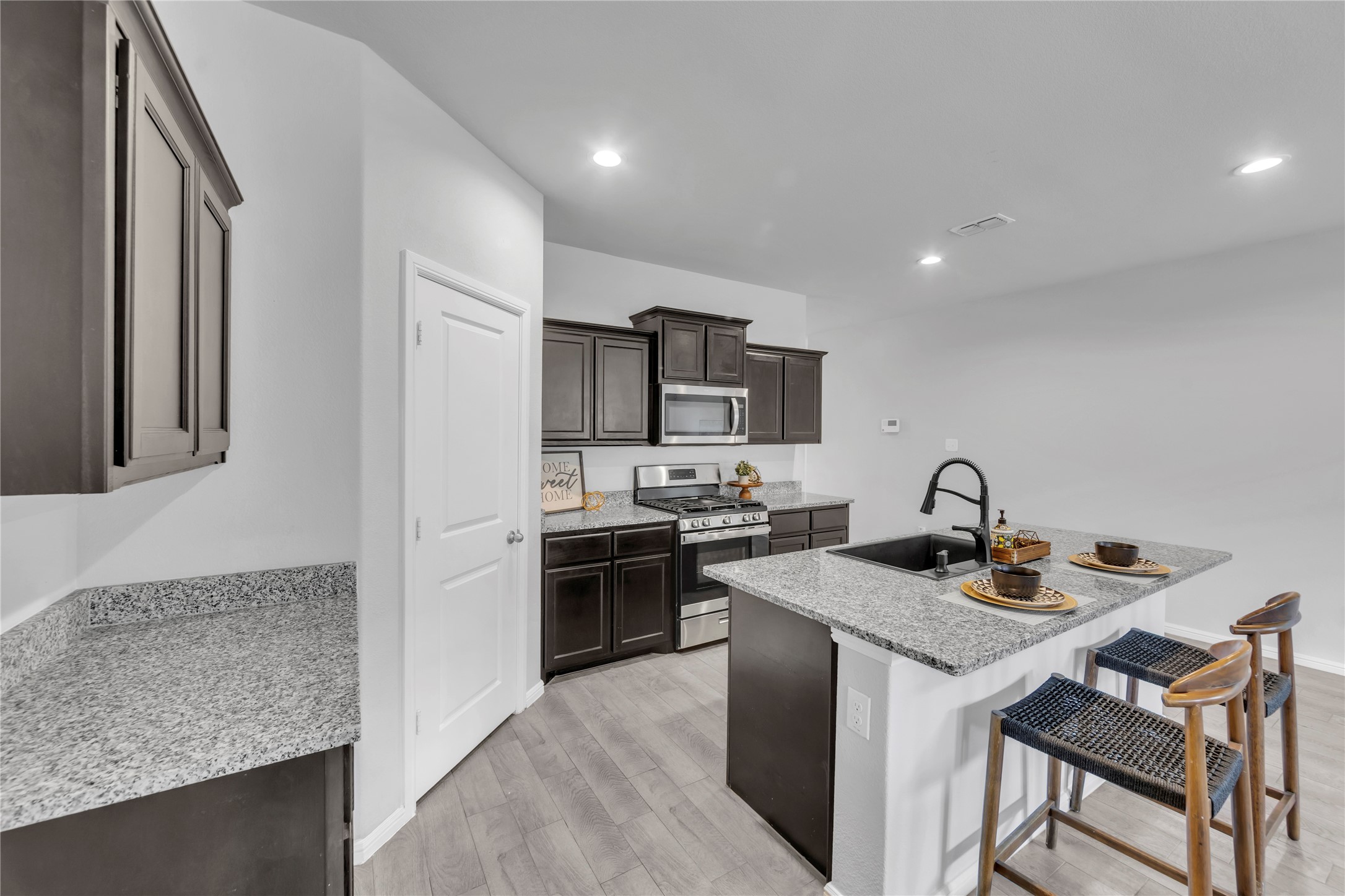 9705 Olanta Trail Fort Worth TX 76108