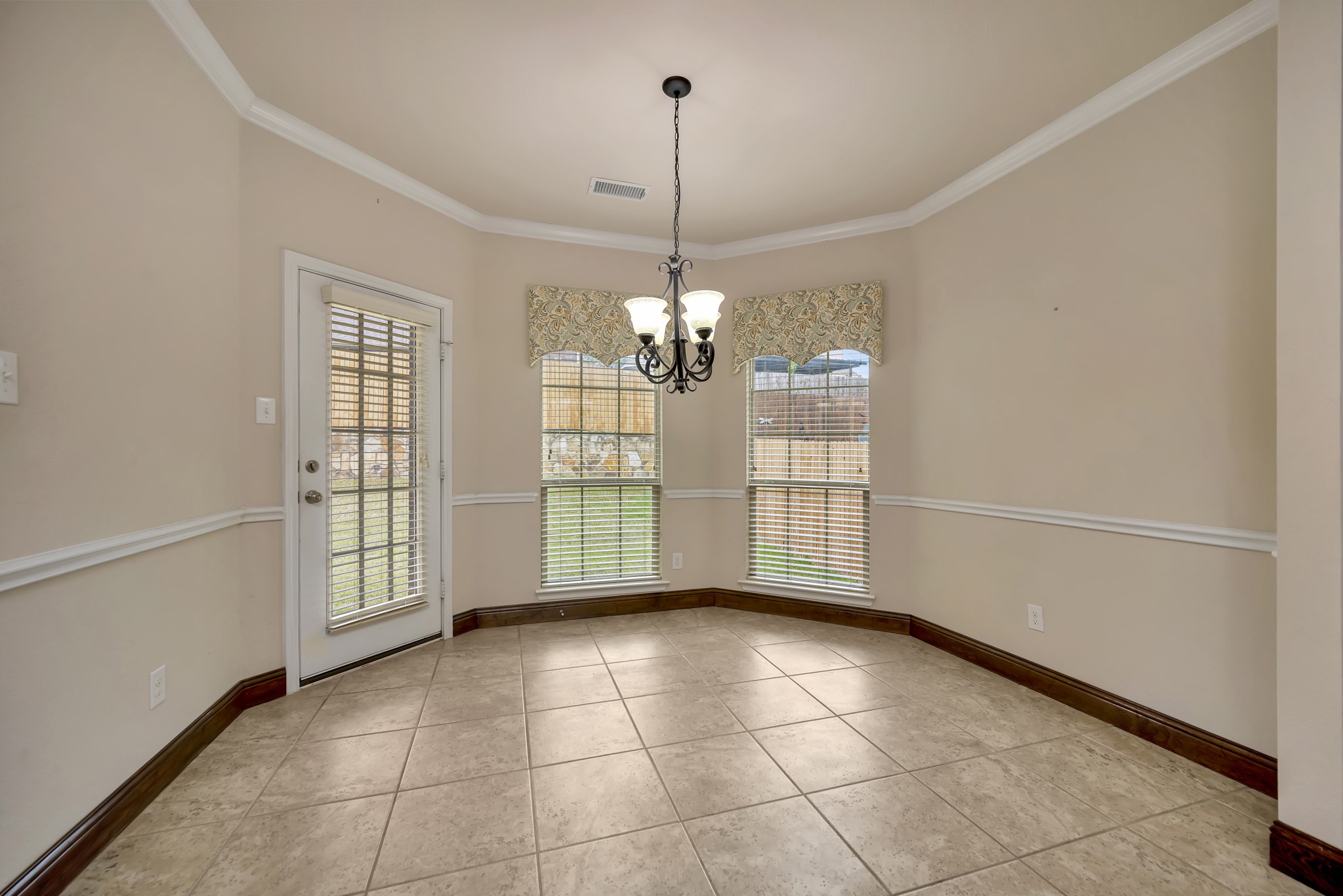 6001 Lacebark Elm Drive Fort Worth TX 76123