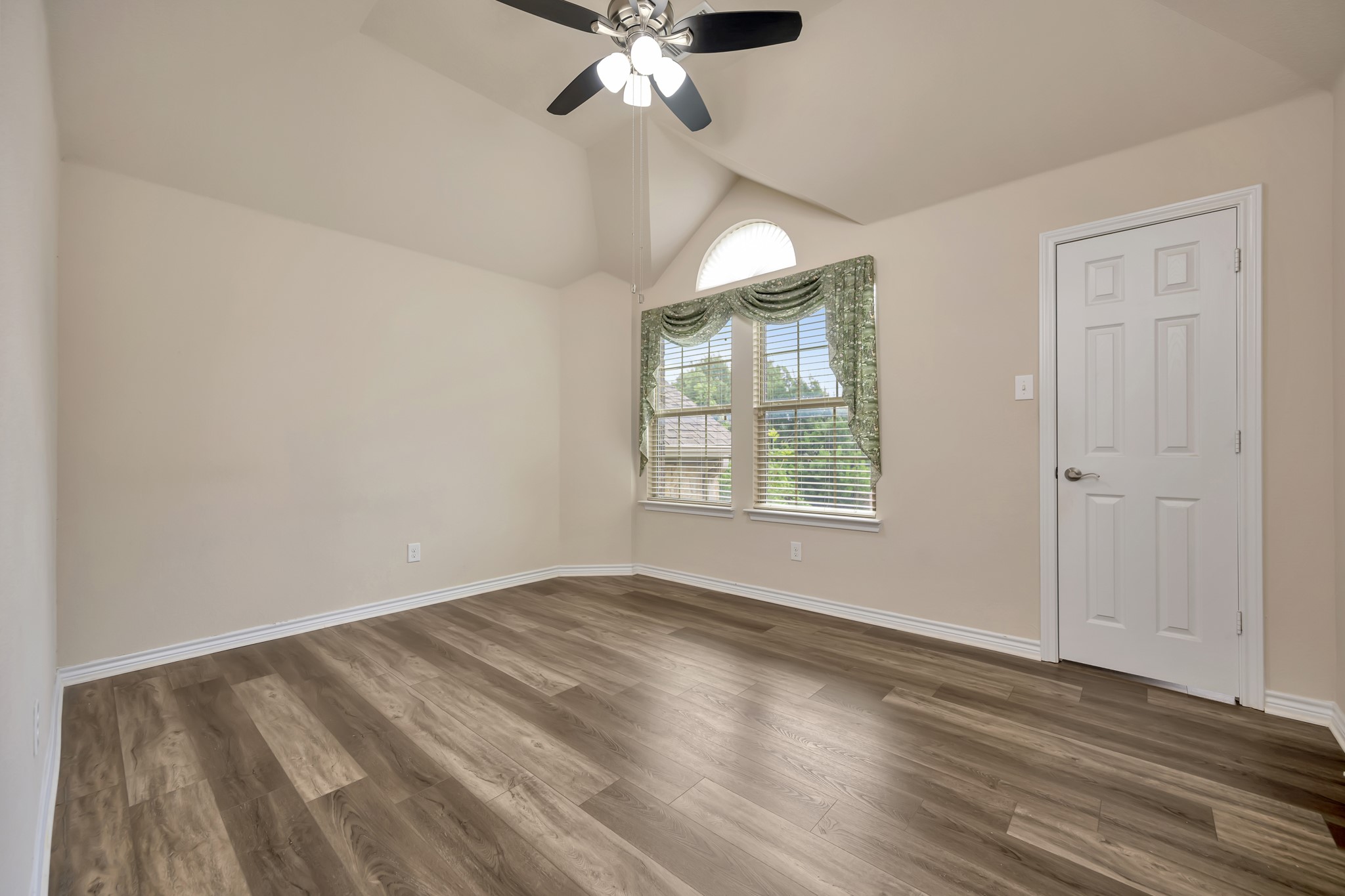 6001 Lacebark Elm Drive Fort Worth TX 76123