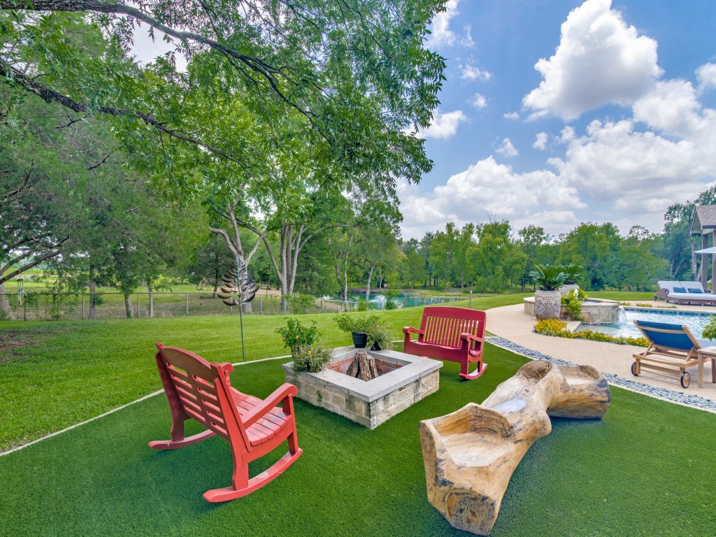 498 Long Creek Road Sunnyvale TX 75182