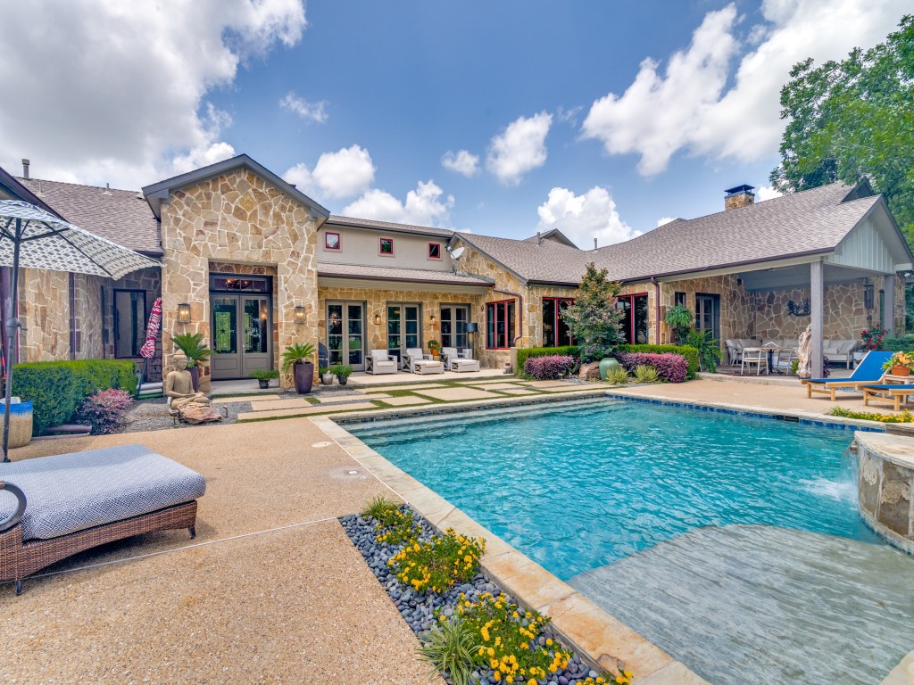 498 Long Creek Road Sunnyvale TX 75182