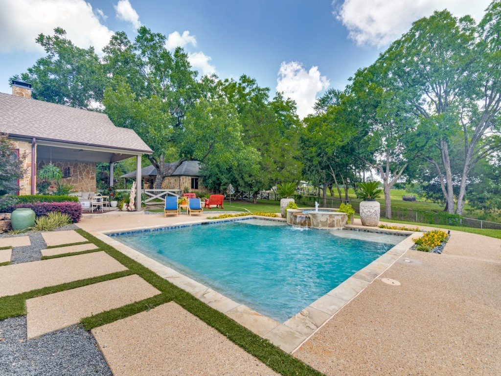 498 Long Creek Road Sunnyvale TX 75182