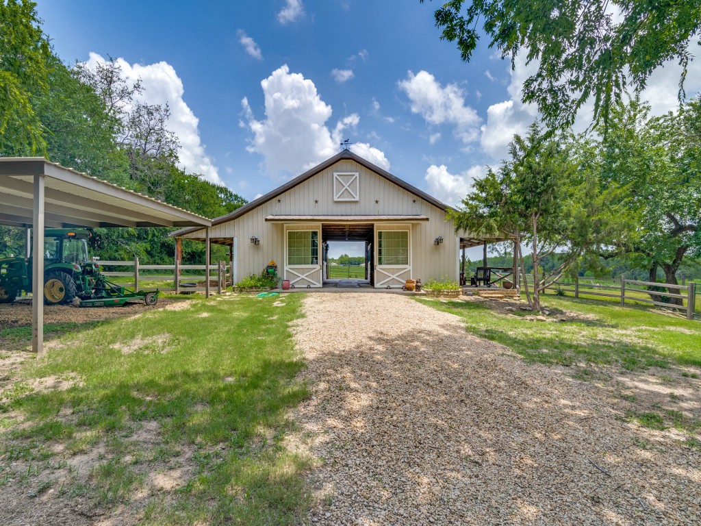 498 Long Creek Road Sunnyvale TX 75182
