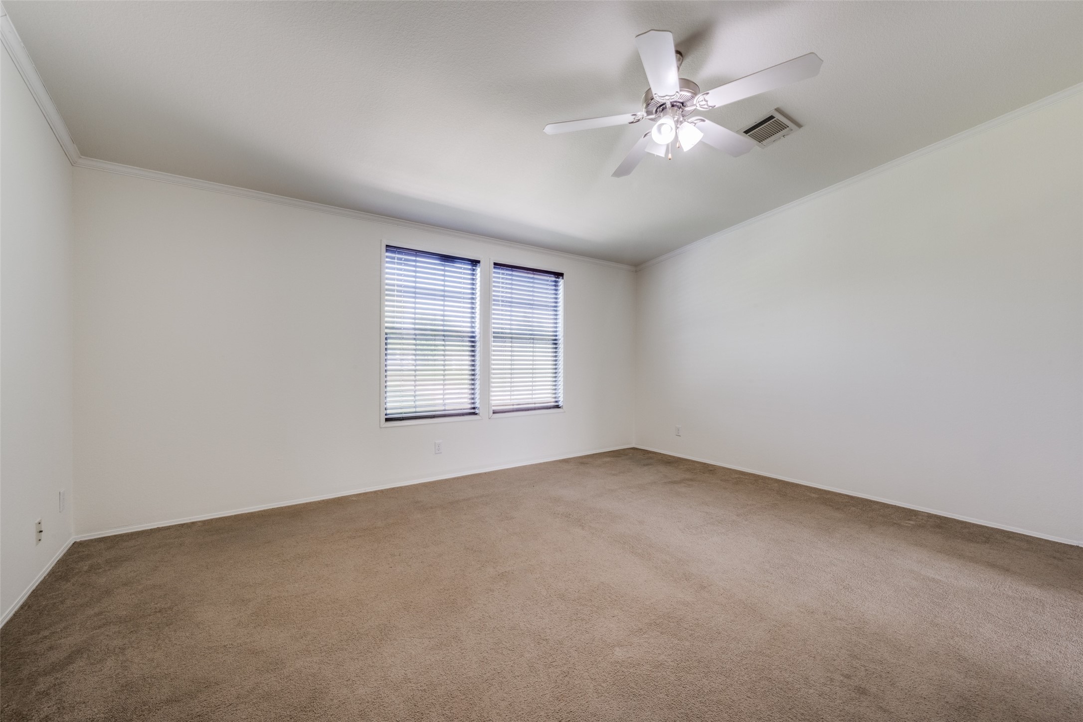 223 Slayden Drive Sunset TX 76270