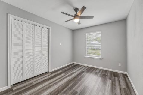 535 S Belknap Street Mexia TX 76667