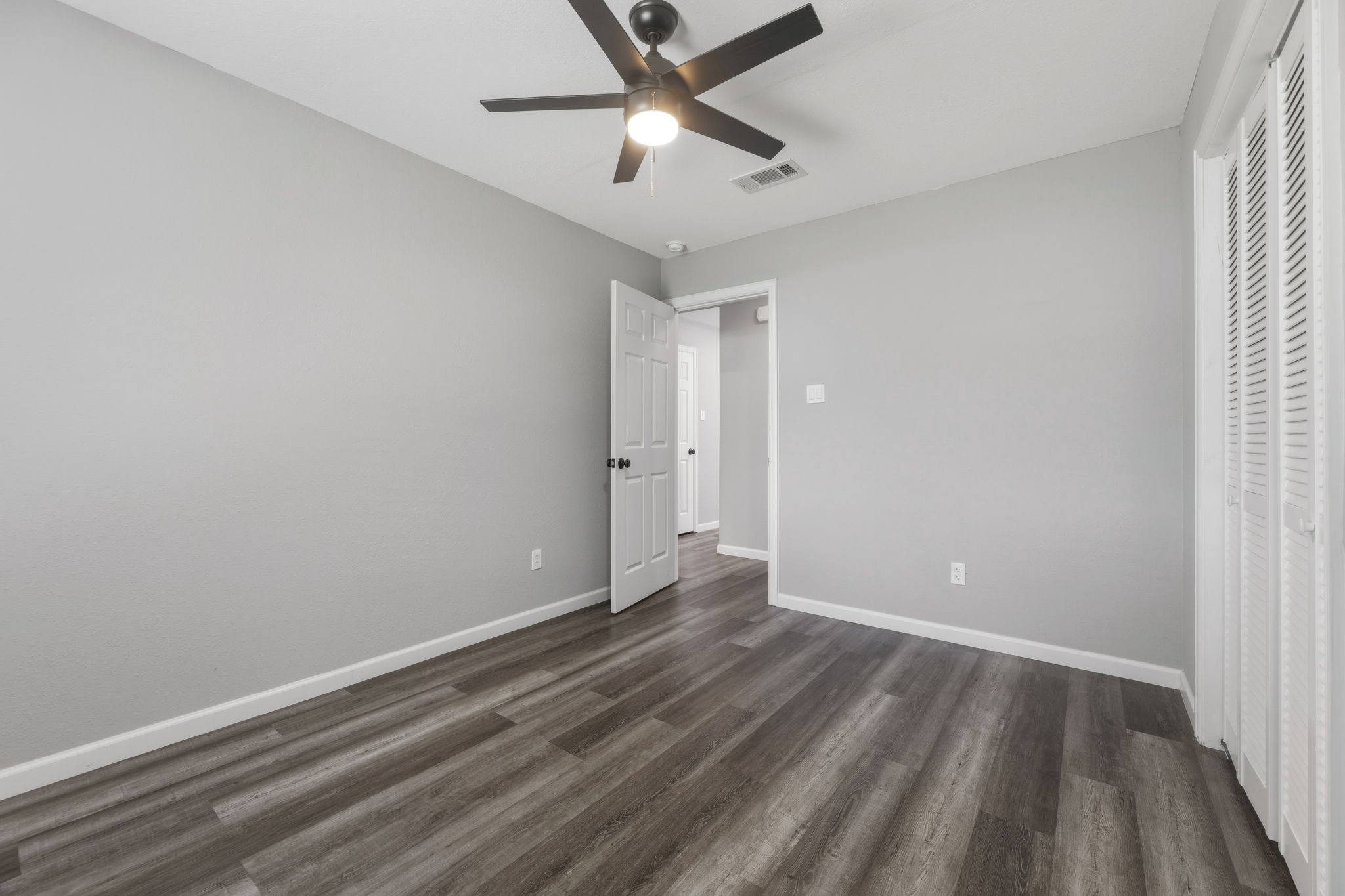 535 S Belknap Street Mexia TX 76667