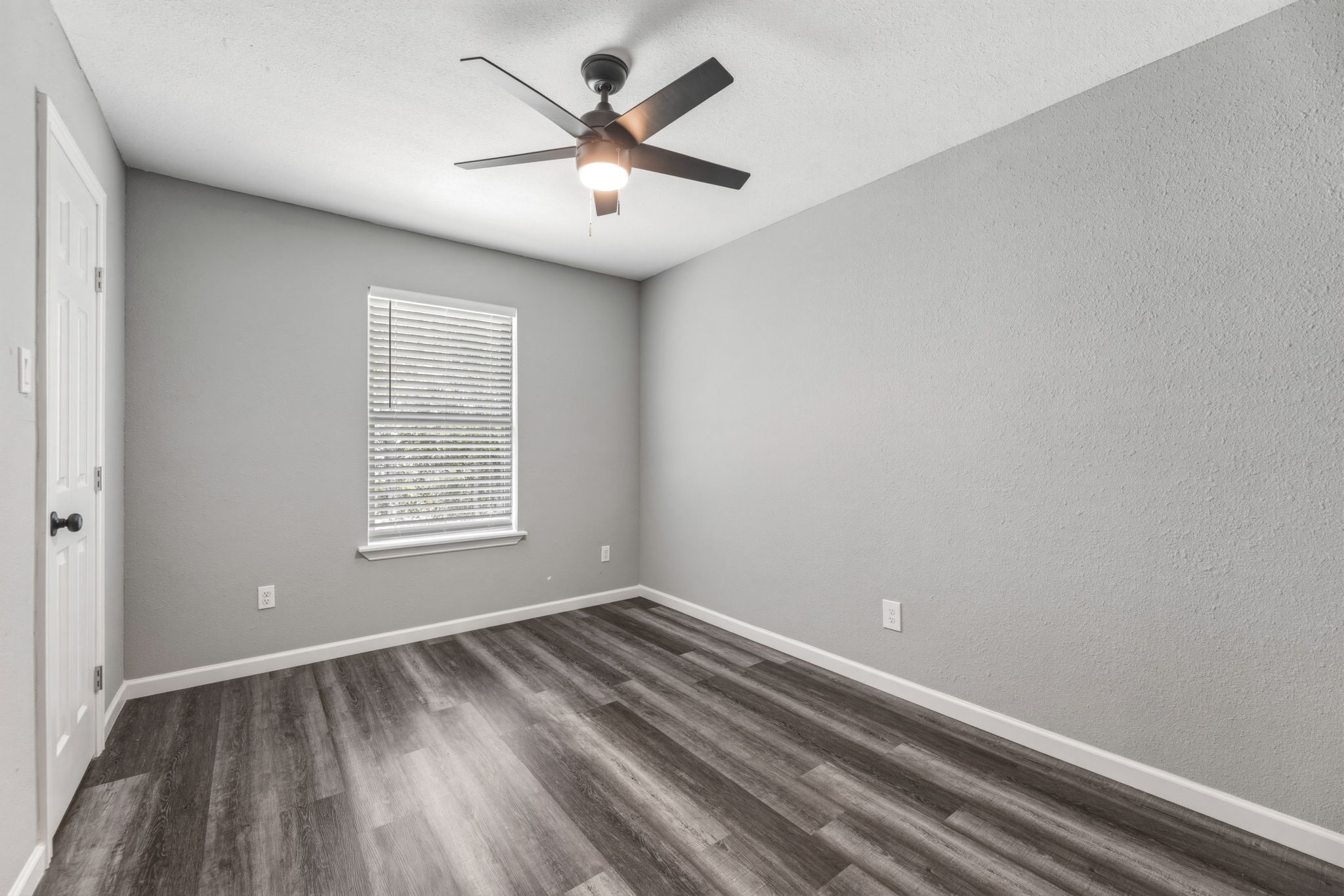 535 S Belknap Street Mexia TX 76667