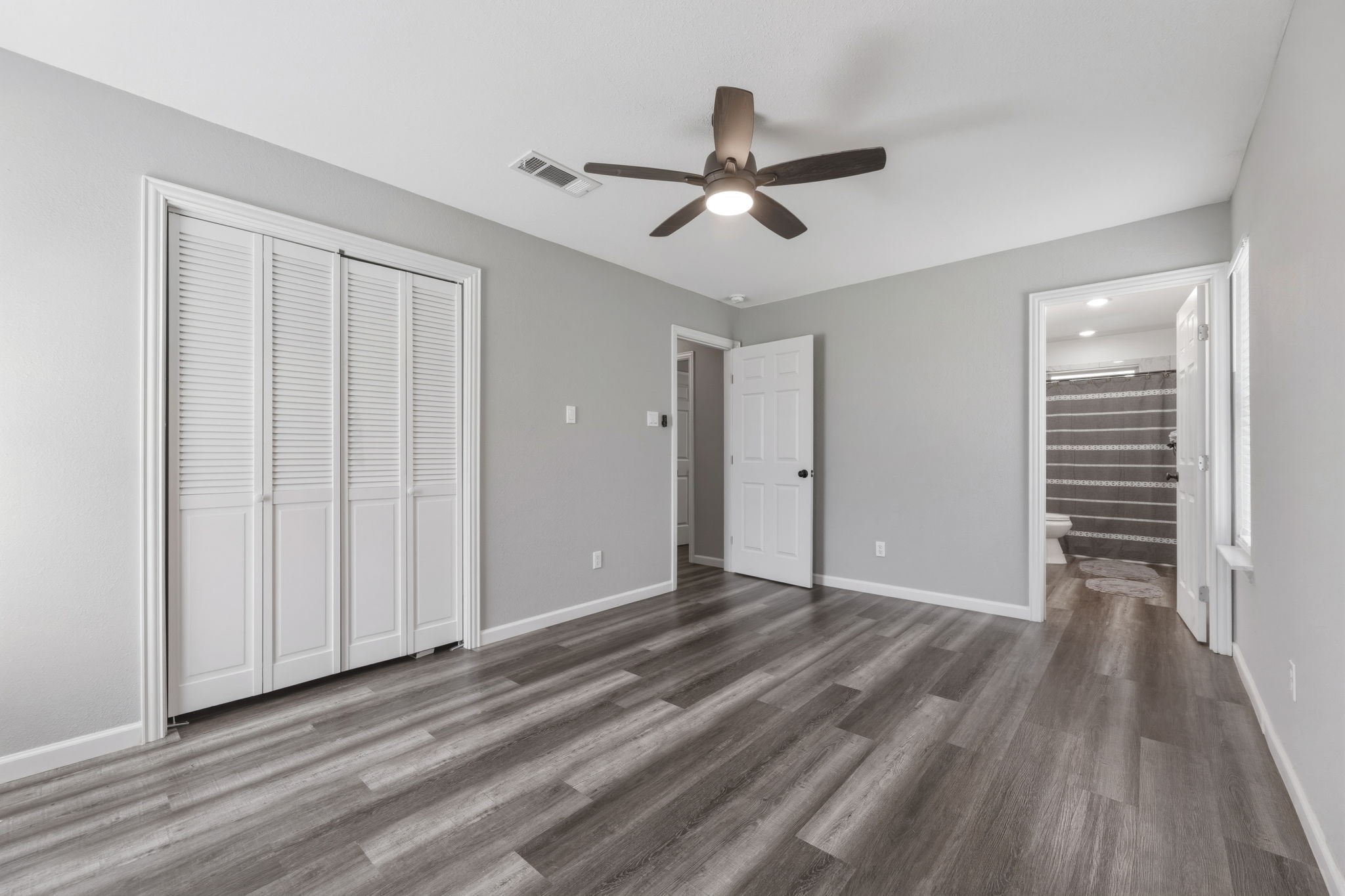 535 S Belknap Street Mexia TX 76667