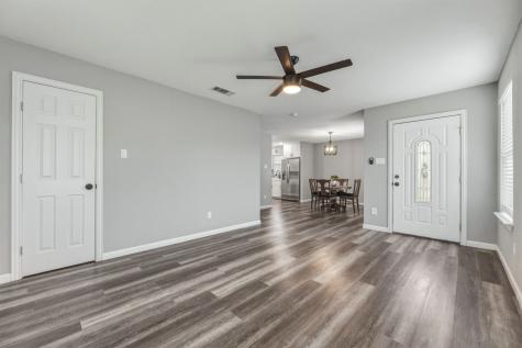535 S Belknap Street Mexia TX 76667