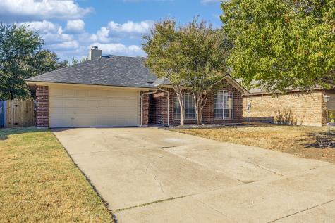 10832 Tall Oak Drive Fort Worth TX 76108
