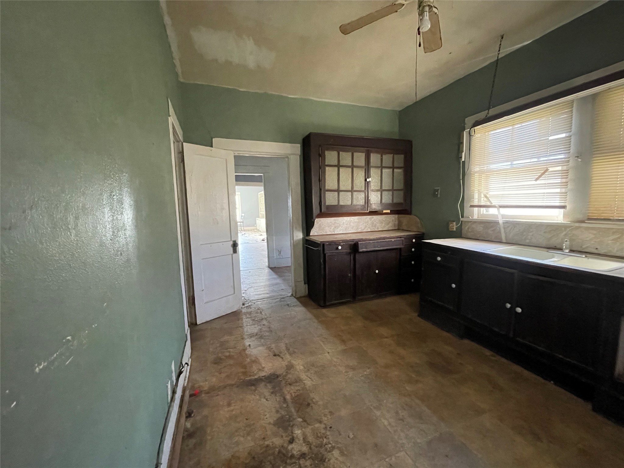 419 Coleman Street Marlin TX 76661