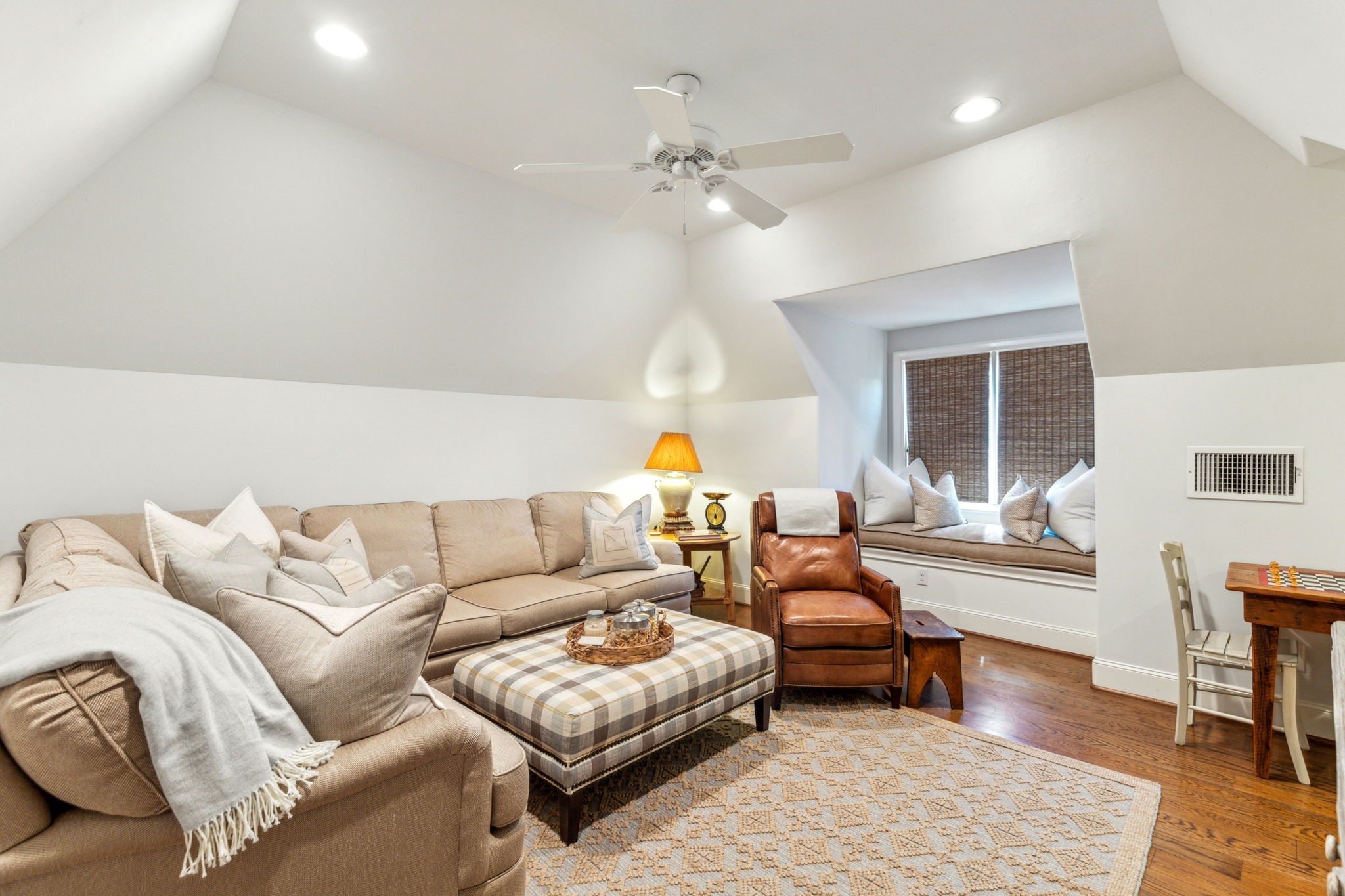 6515 Stichter Avenue Dallas TX 75230