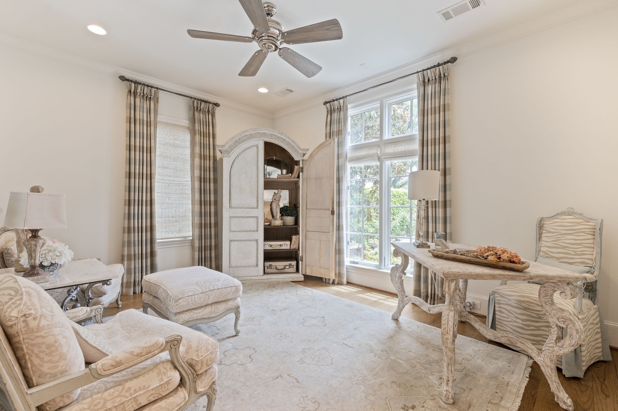 6515 Stichter Avenue Dallas TX 75230