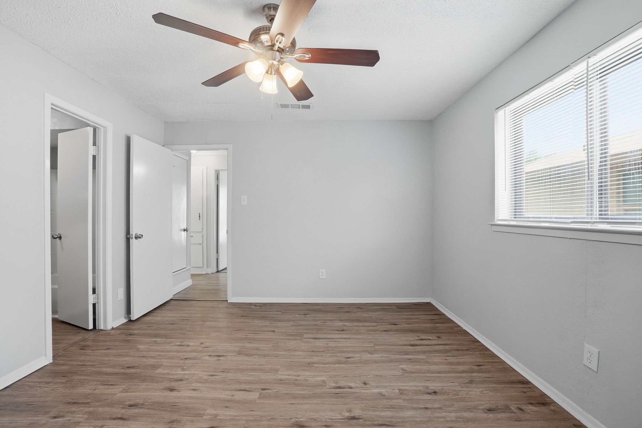1917 Aspen Lane Garland TX 75044